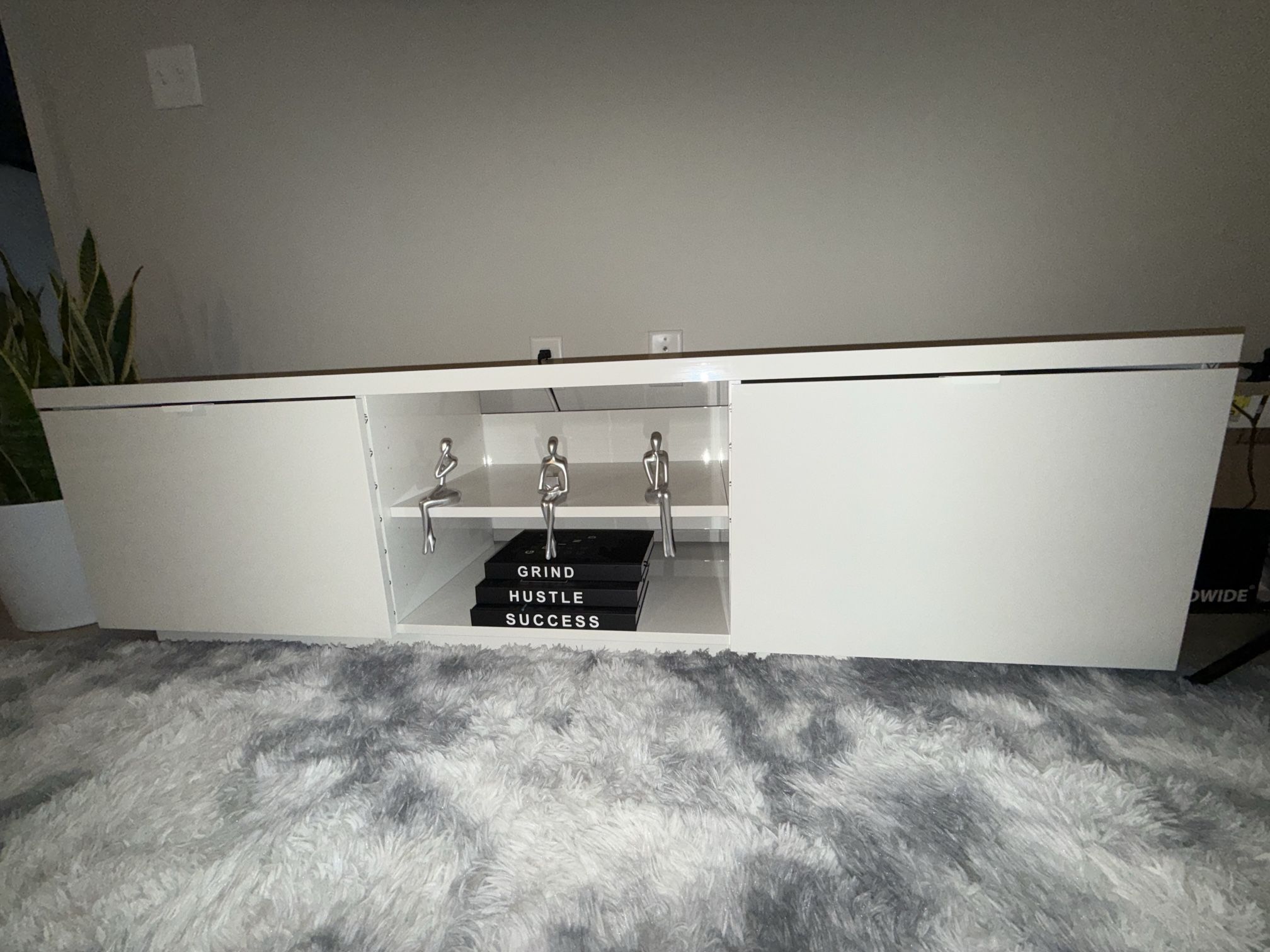 Modern 68” TV Stand w/ Storage – Fits TVs up to 78” | Like New