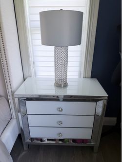 Modern Bedroom Set