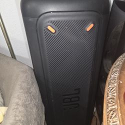 Jbl Wired Speaker Party Box 1000