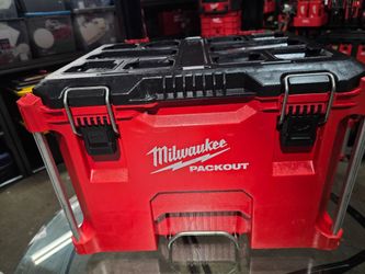 Milwaukee Packout 22" Rolling Modular Tool Box  **Please Read Description and Look at Photos**