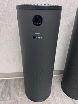 Surgically clean air Jade 1.0 Air Purifier. Black