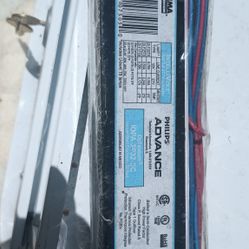 Phillips Advance Ballast