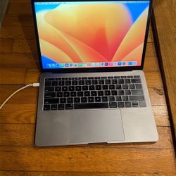 MacBook Pro 13” 2017 – i5 / 8GB / 128GB – Works Great – Battery Needs Service