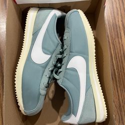 New Nike Cortez. Kids Size 6Y
