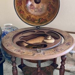 Vintage Italian-Style Globe Bar on Wood Stand – Mid Century Decor