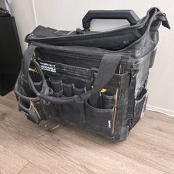 Toughbuilt Roller Bag And Pouch