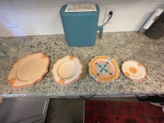 Vintage dishes