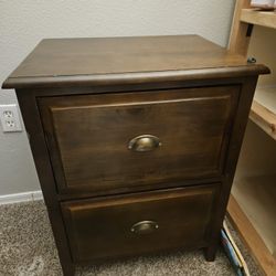 Nightstand/End Table