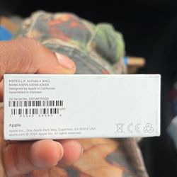 Apple Air Pods 4 Noise Cancellation 