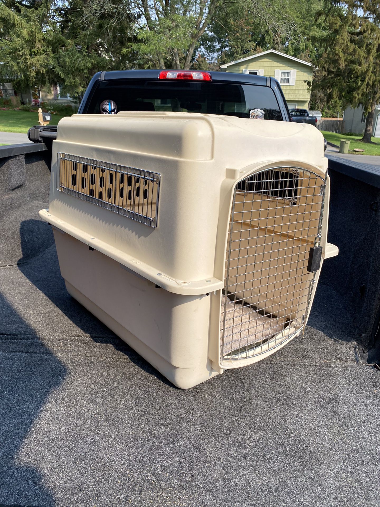 Dog Travel Crate (large)