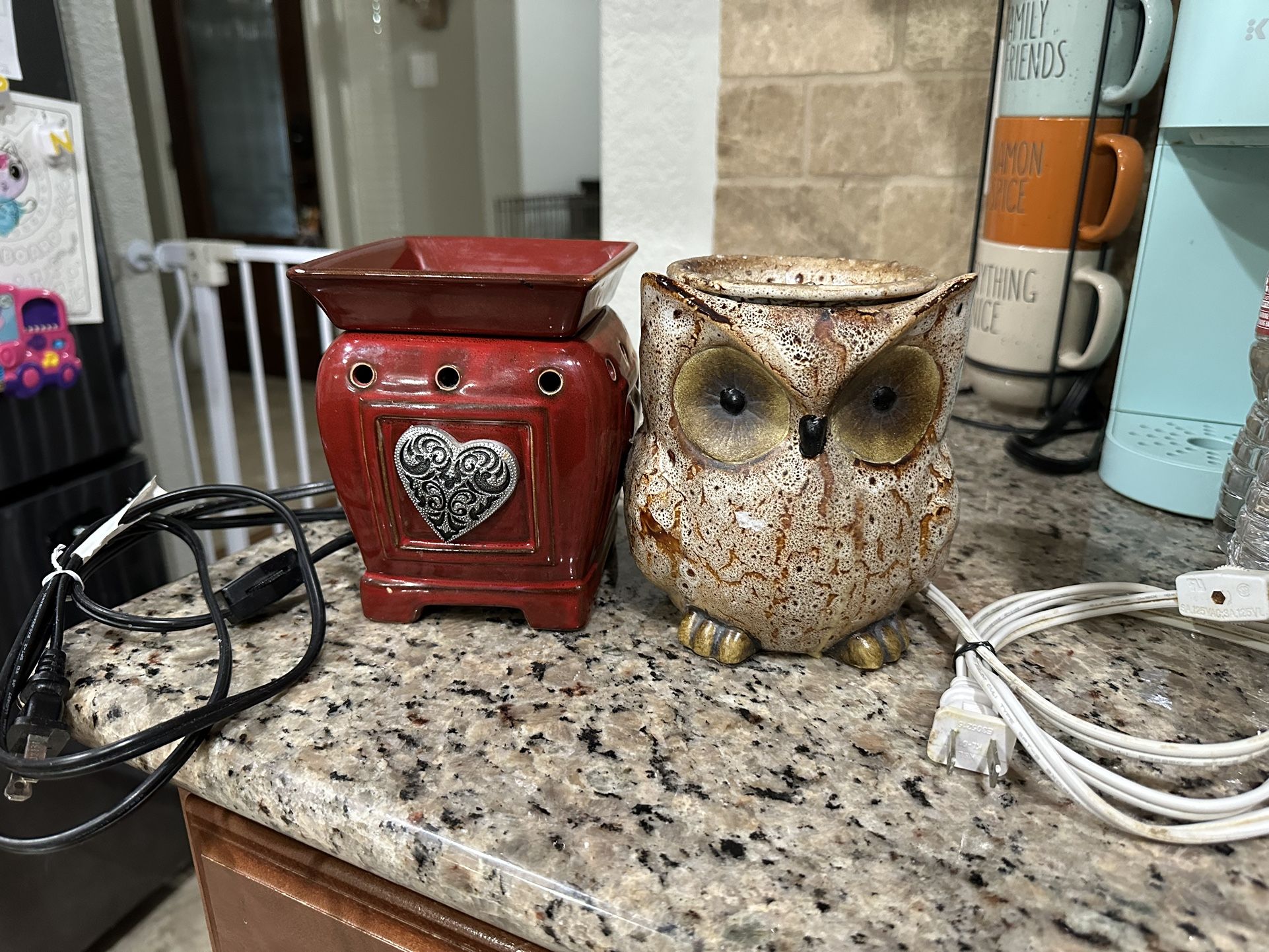 Two scentsy warmers 