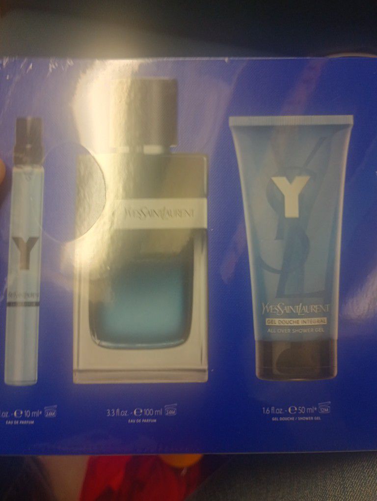 Yves Saint Laurent Y Parfume Gift Set 