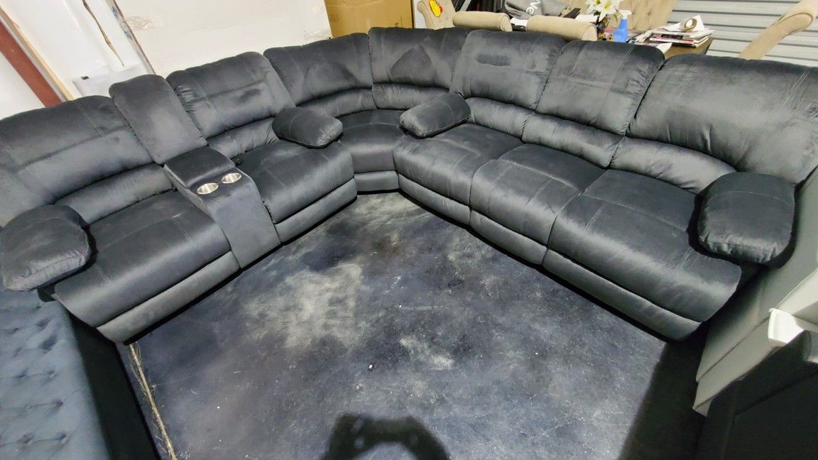 Big Reclining Sectional Sofa With Cupholders