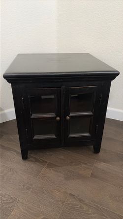 Small cabinet