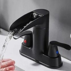 Waterfall Bathroom Faucet In Matte Black