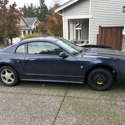 2003 Ford Mustang