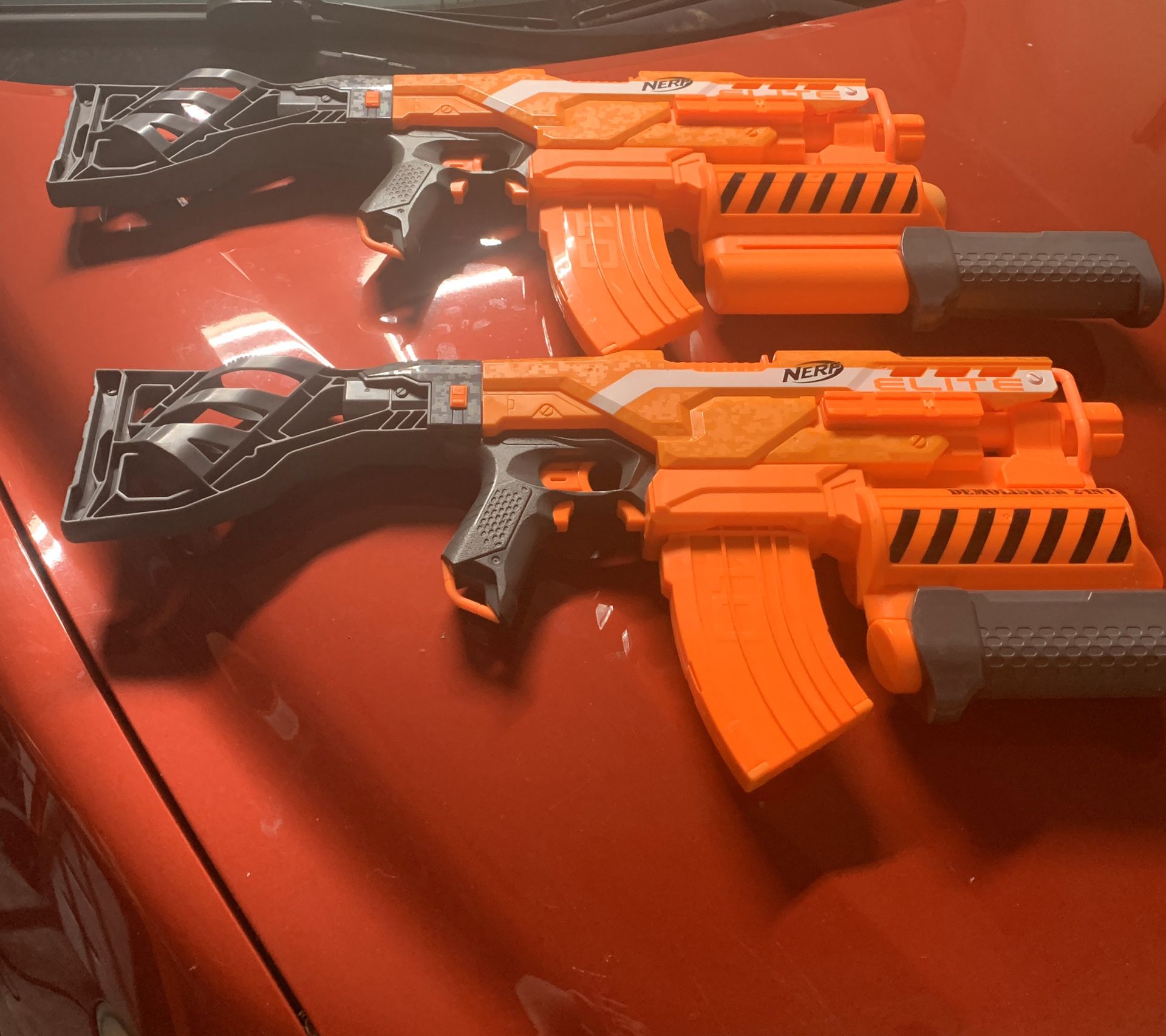 2 Nerf guns
