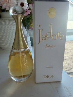 Dior perfume