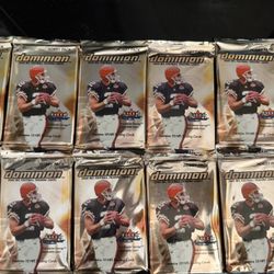 Year 2000 Fleer “Dominion” NFL Football Pack SEALED