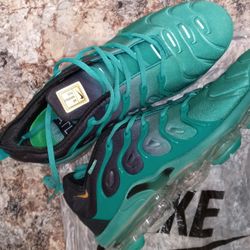 Nike Vapormax (Atlanta City Special Green Sz13)