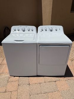 GE washer/dryer (delivery available)