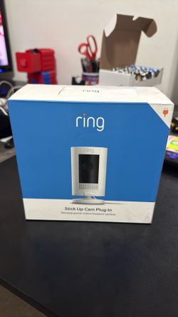 Ring Stick Up Cam - Plug-In