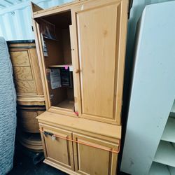 Computer Hutch
