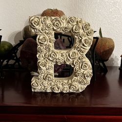 Letter B Tea Garden Wall Decor