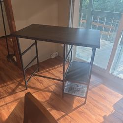 Table Whit 2 Chair 