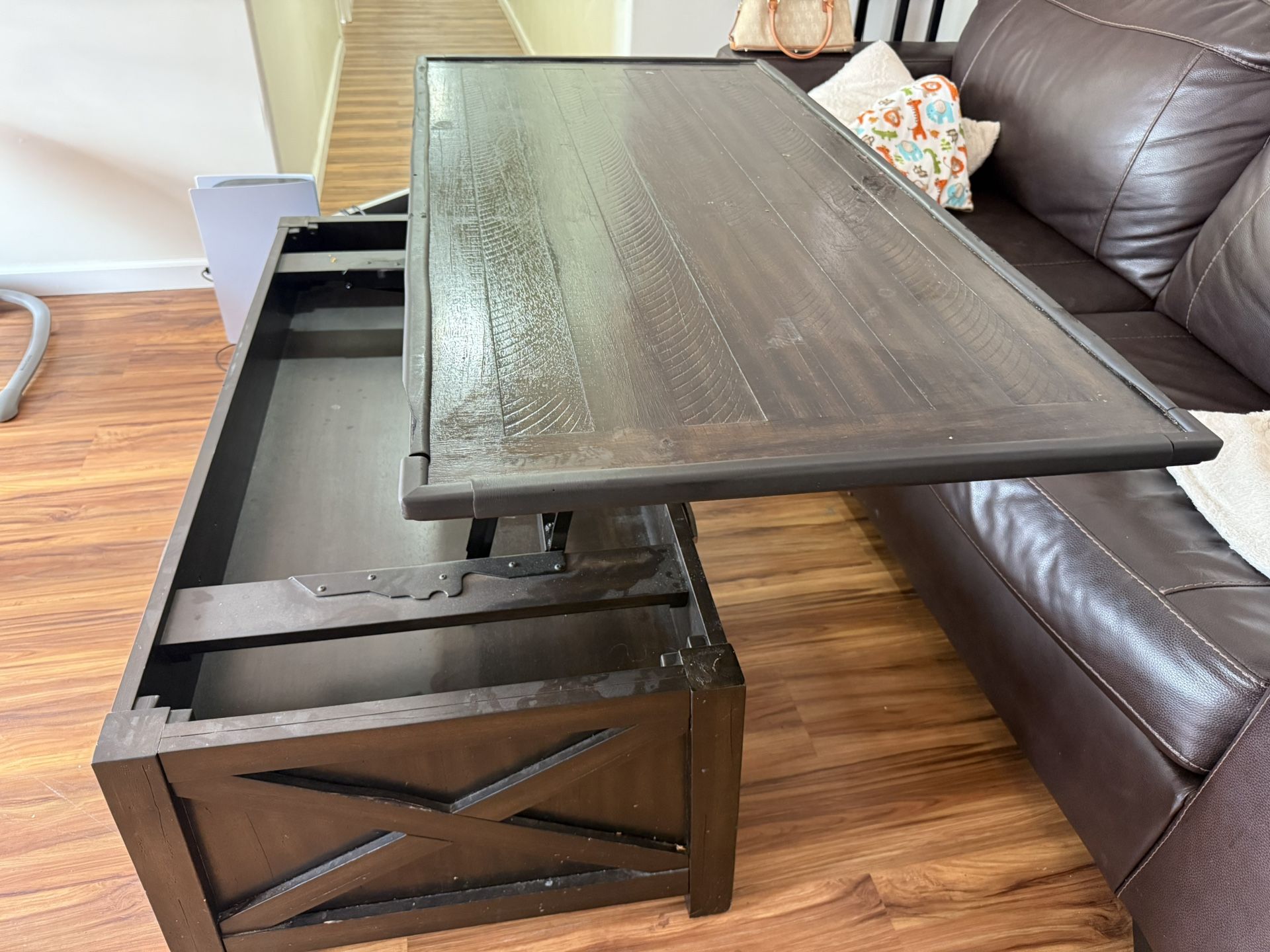 Ashley Furniture Adjustable Lift Top Oak, Dark Espresso coffee Table Home & Garden