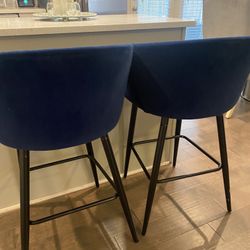 2 Bar Stools