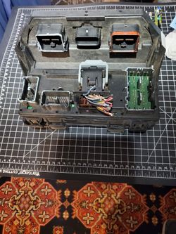 2011 Chrysler / DodgeTotally Integrated Power Module Fuse Box OEM