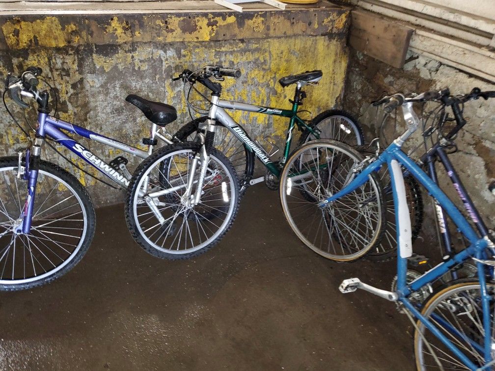 4 Bikes That Needs Either Break Cables Or Tubes