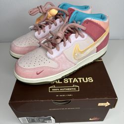 Nike Dunk Mid X Social Status Strawberry