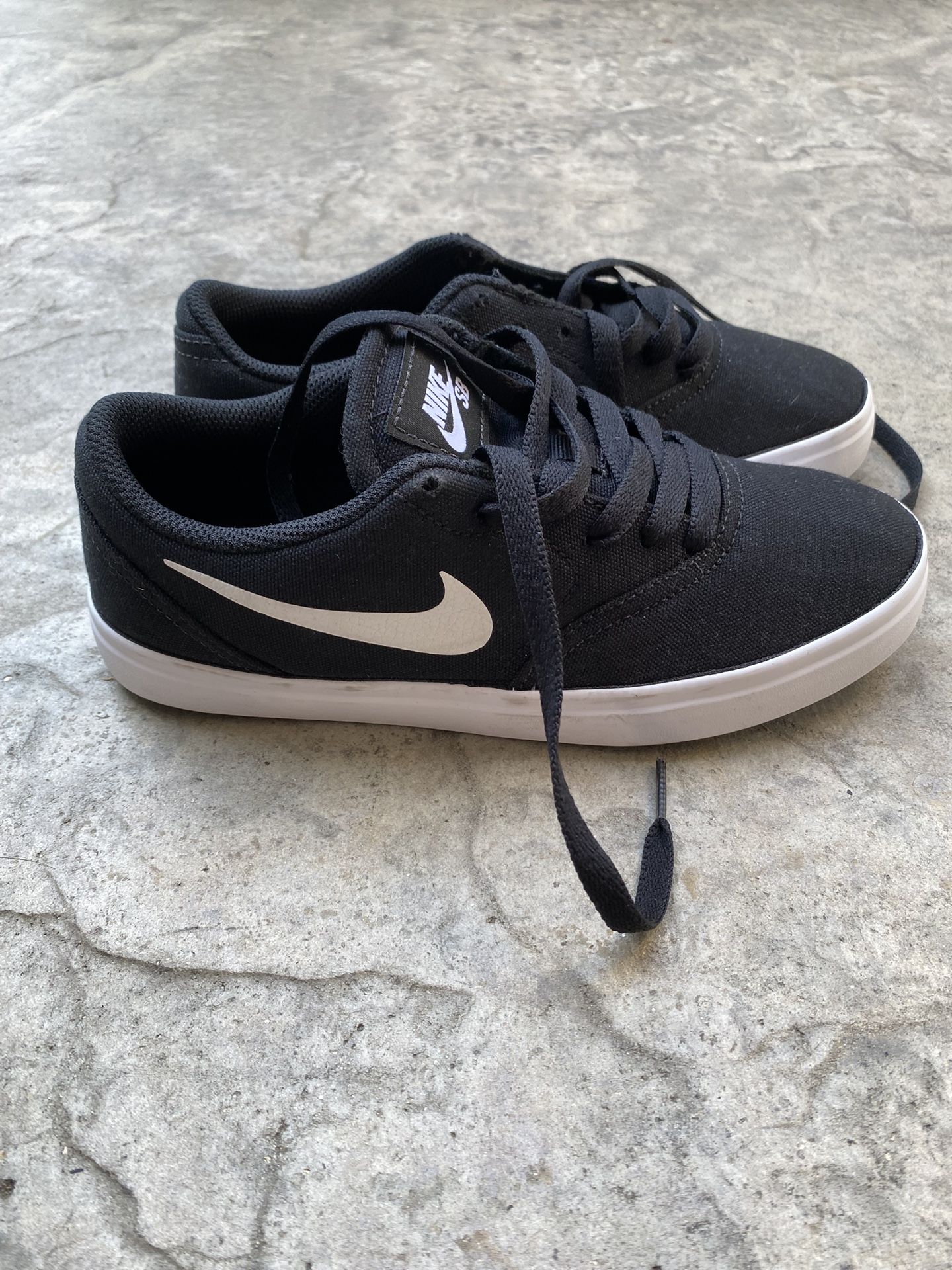 Nike SB Check Canvas Kid Skate Shoes Size 4.5Y