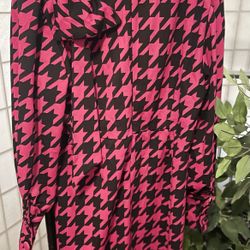 Pink And black Dress Size L