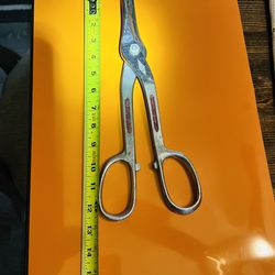 Tin snips