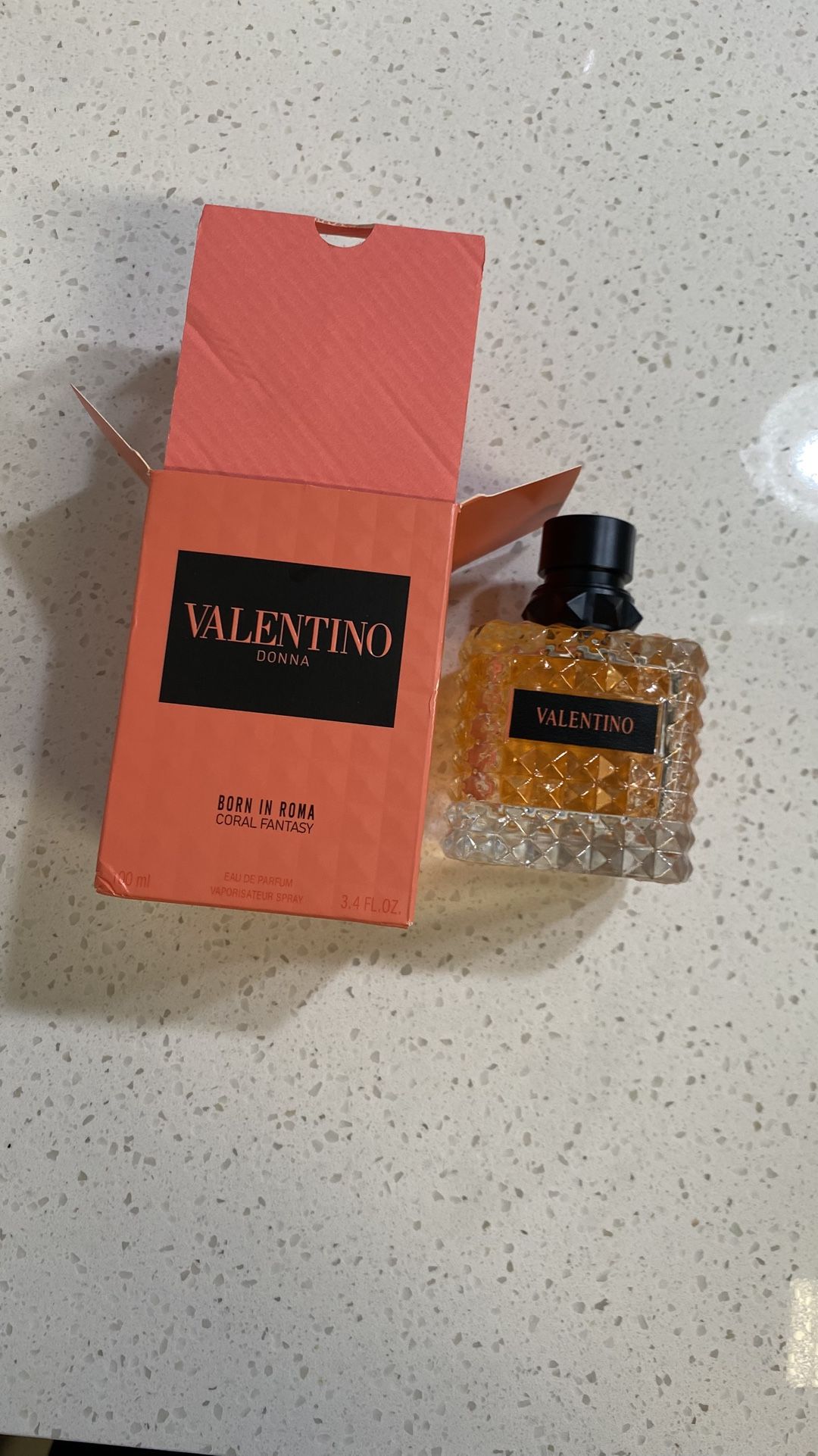 Valentino Dona Coral Fantasy 100ml 98full With Box