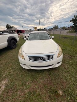 2012 Infiniti G25