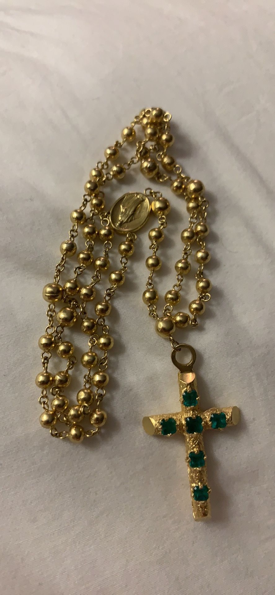 Se Vende Rosario O Camándula De Oro De 18 Kilates