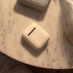 Apple 2nd generation AirPods CHARGER ONLY