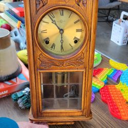 Wood Chiming Wall Clock