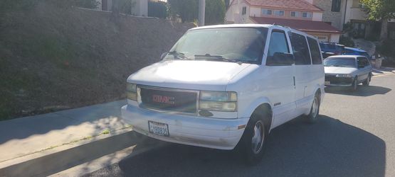 2002 GMC Safari