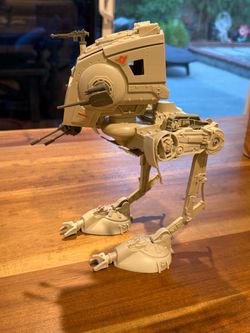 Star Wars AT-ST Walker Figure Model