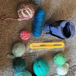 Lot Of Knitting Supplies & Balls Of Assorted Color Yarn