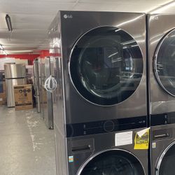 New Scratch And Dent LG Washtower Front Load Washer And Dryer Stackable. 1 Year Warranty 
