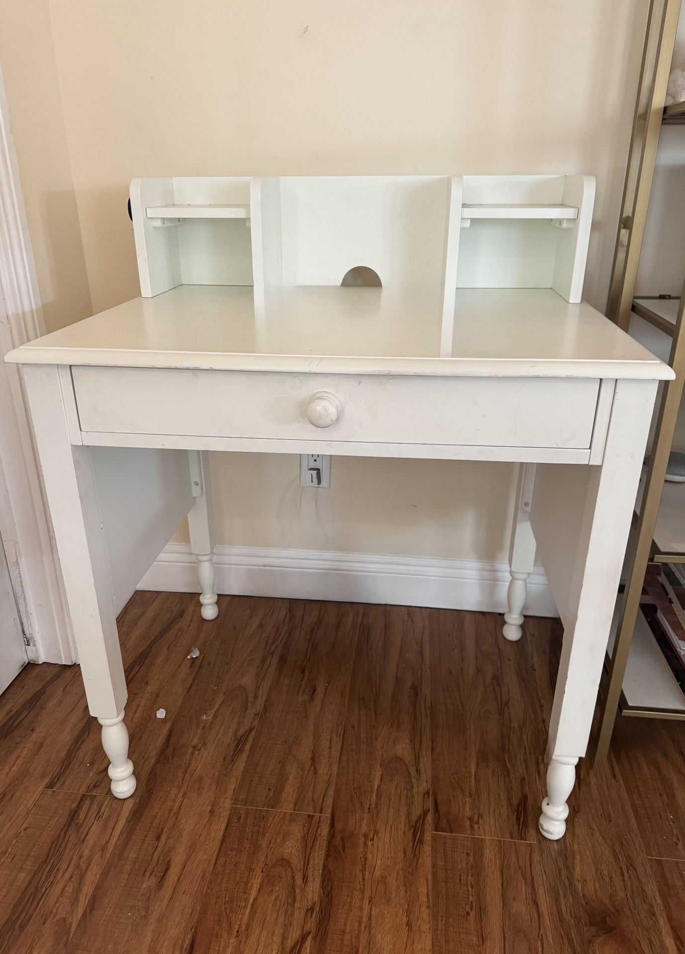White Pottery Barn Desk