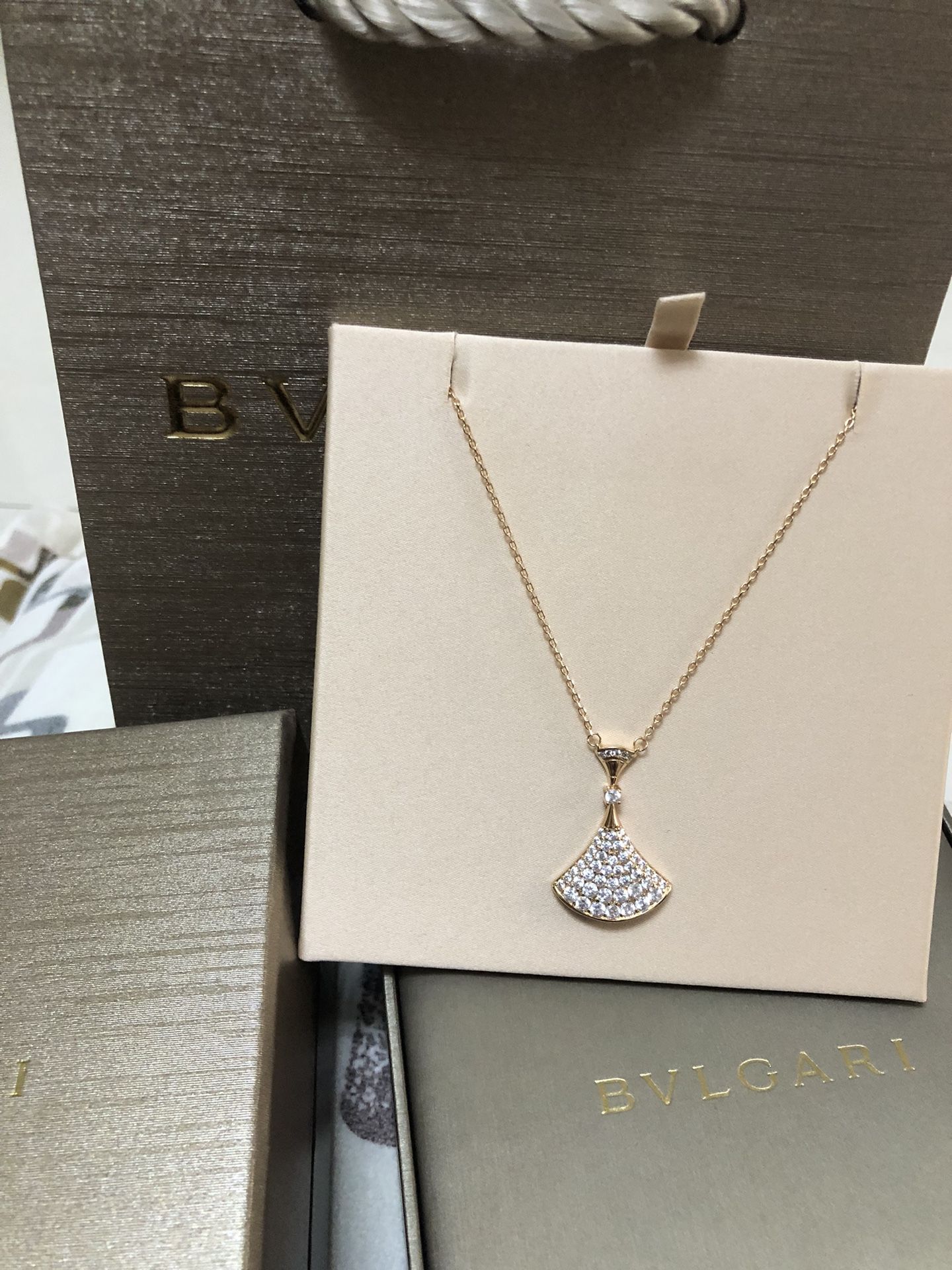 BVLGARI DIAMOND NECKLACE