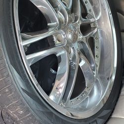 Akuza  Concepts Rims And Lionhart Tires Size 305/35R24 112V $300 OBO