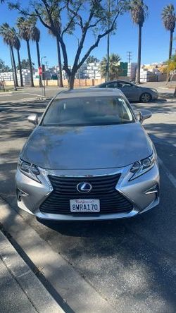 2017 Lexus ES
